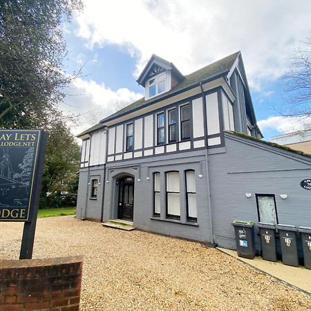 Summer Breeze. 3-Bed Apartment Close To The Beach Bournemouth Exteriör bild